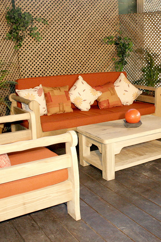 Muebles de sala de madera, ideales para decoración de exterior con estilo natural.