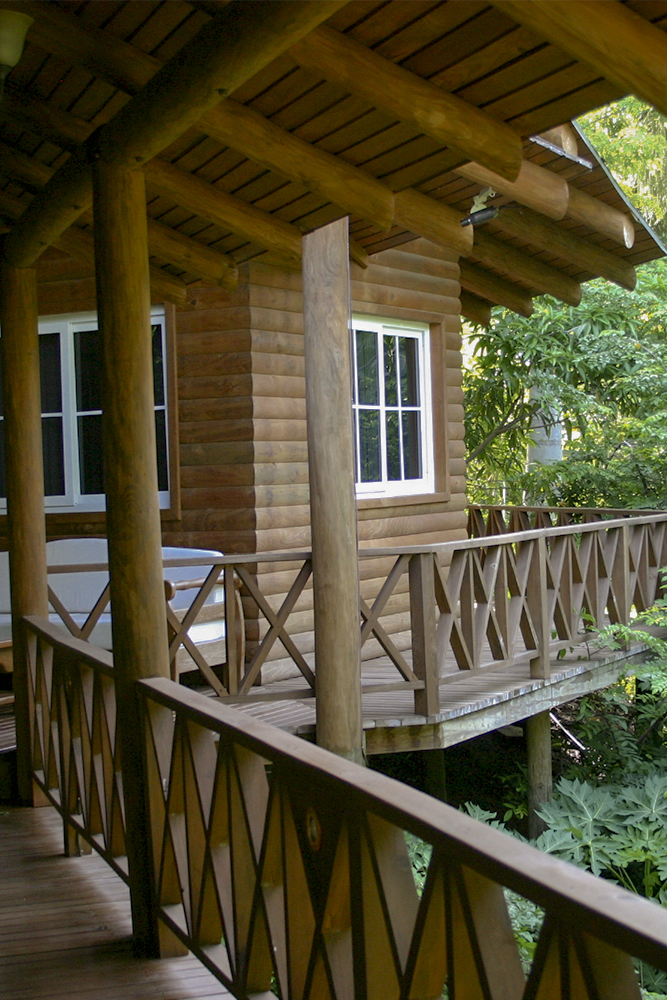 Postes rollizos, postes de electrificación, Venta de postes electrificación guatemala, venta de postes, postes Guatemala Barrandas de madera, madera impregnada