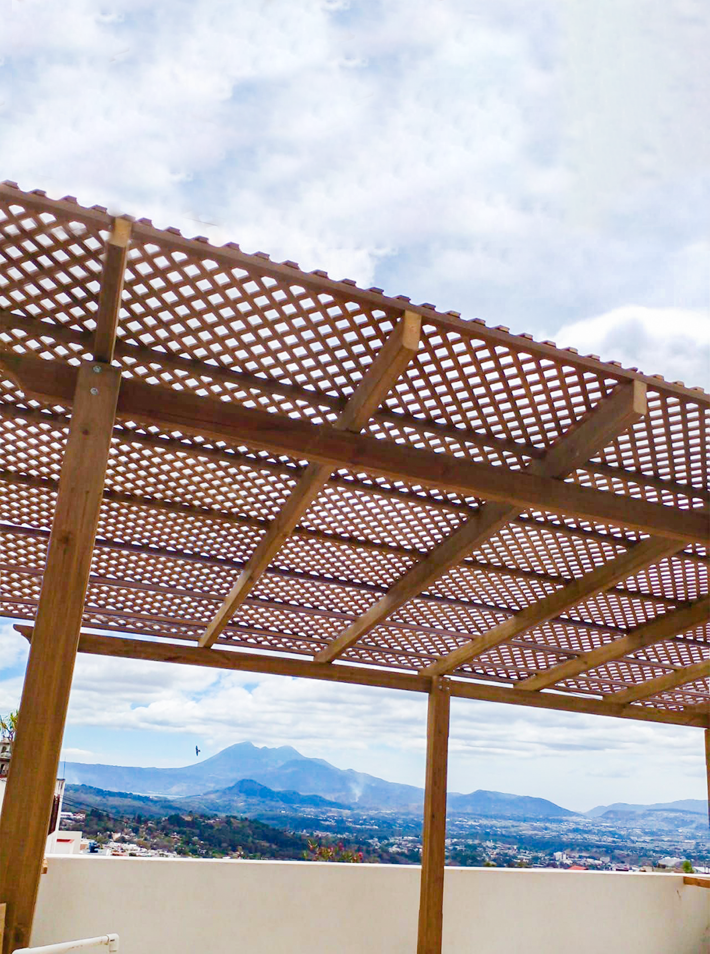 Pérgolas de madera ideal para tus espacios de exterior - Ecomadera, image size:1429x1920