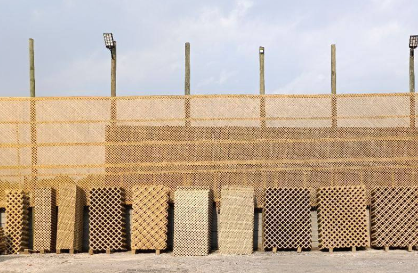 celosias de madera tratada, bodega guatemala con celosias de madera
